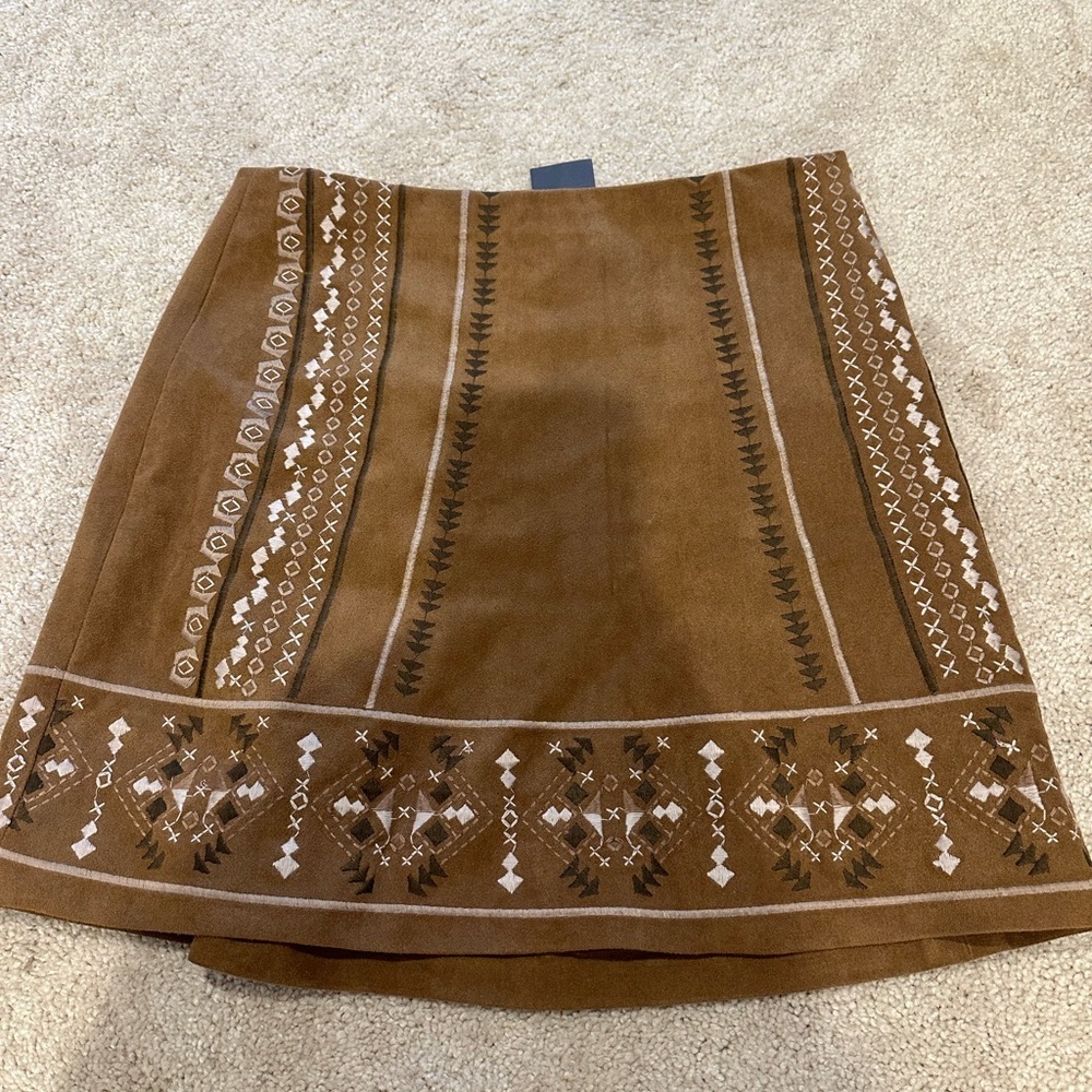 Abercrombie and Fitch vintage brown embroidered faux suede mini skirt 0 NWT